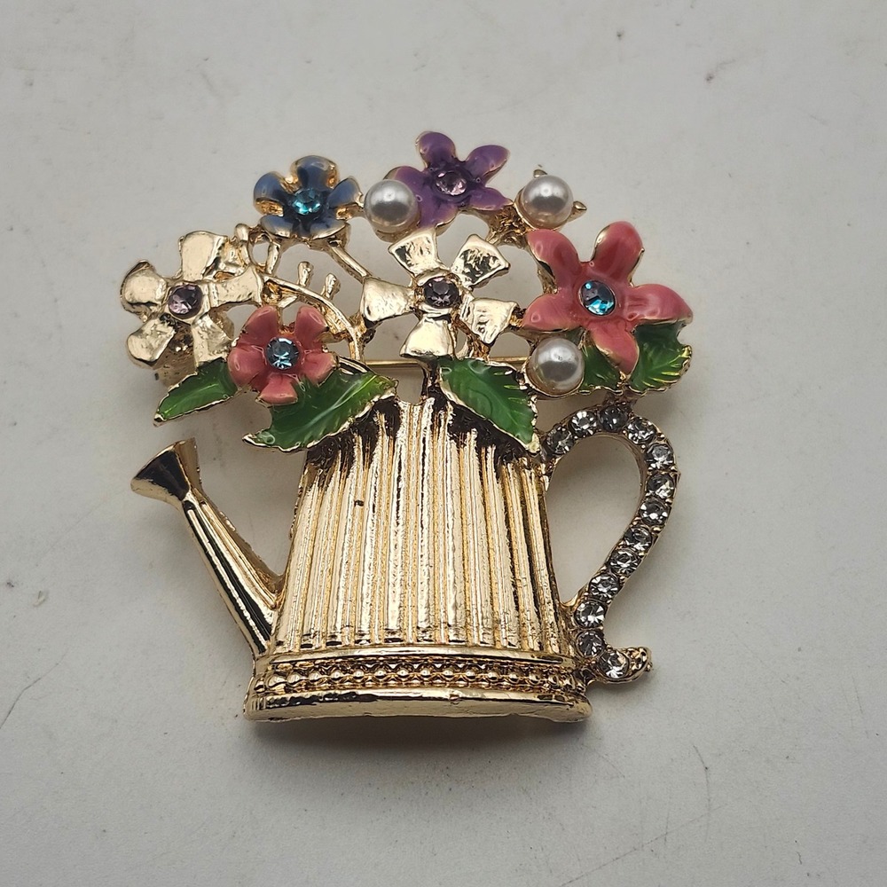 Vintage Style Watering Can Brooch Enamel Flower Rhinestone Faux Pearl Garden Pin
